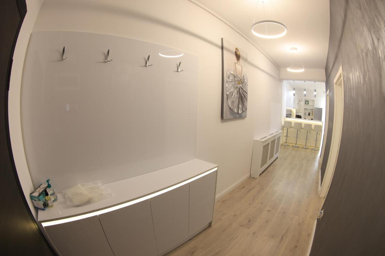 Nicho 2 Bucurestii Noi Apartment *